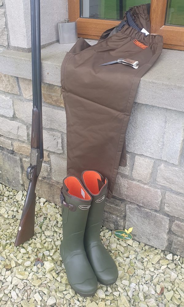 Percussion sologne Neoprene wellington with Renfort Chaps. northwestagri.ie